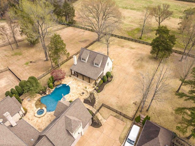 255 RIDGEWOOD DR, Piperton, TN 38017