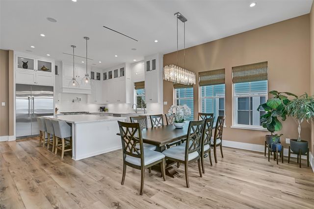 3823 Conch, Galveston, TX 77554
