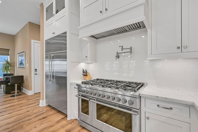 3823 Conch, Galveston, TX 77554