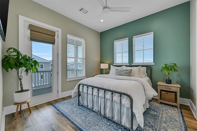 3823 Conch, Galveston, TX 77554