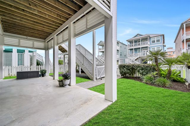 3823 Conch, Galveston, TX 77554