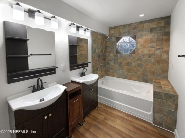 5334 MAYS Drive, Jacksonville, FL 32209