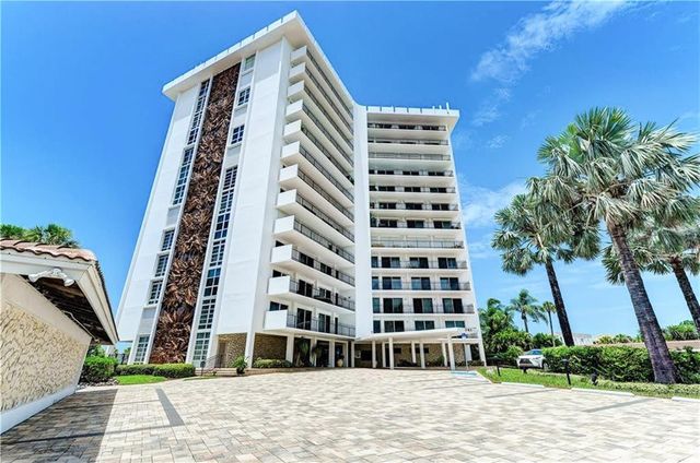 1 BENJAMIN FRANKLIN DRIVE 3, Sarasota, FL 34236