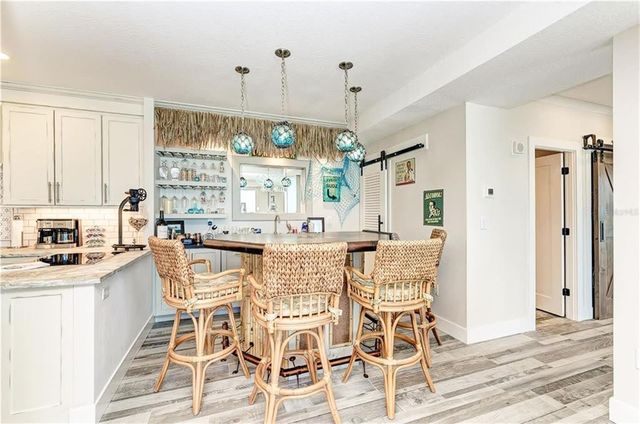 1 BENJAMIN FRANKLIN DRIVE 3, Sarasota, FL 34236