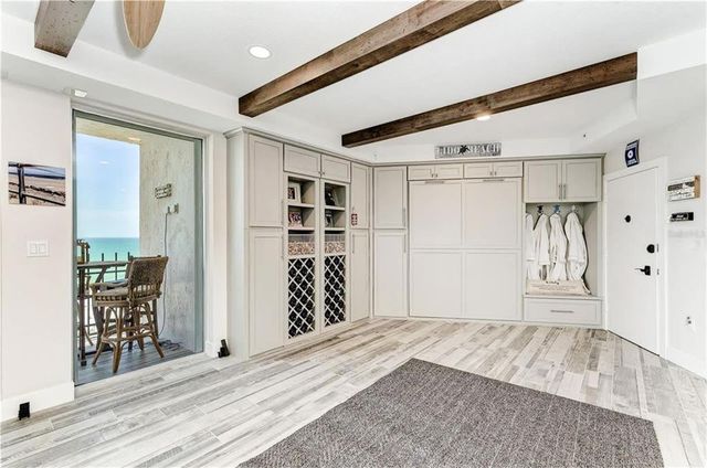 1 BENJAMIN FRANKLIN DRIVE 3, Sarasota, FL 34236