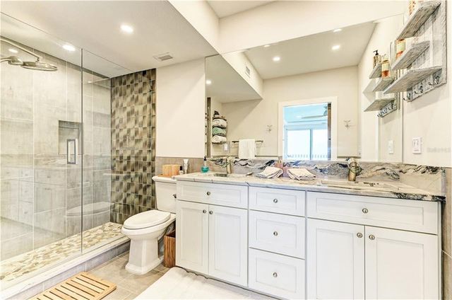 1 BENJAMIN FRANKLIN DRIVE 3, Sarasota, FL 34236