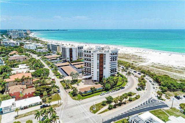 1 BENJAMIN FRANKLIN DRIVE 3, Sarasota, FL 34236