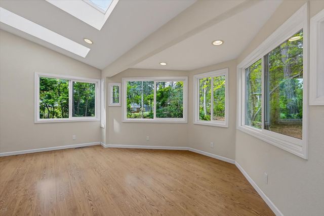 16800 Scott Way, Grass Valley, CA 95949