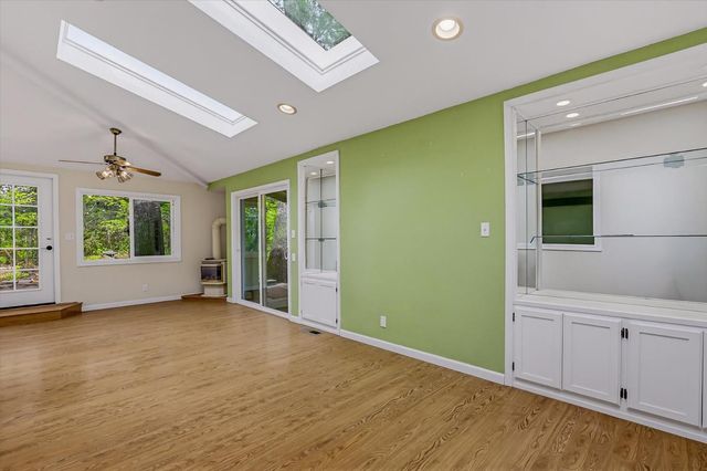 16800 Scott Way, Grass Valley, CA 95949