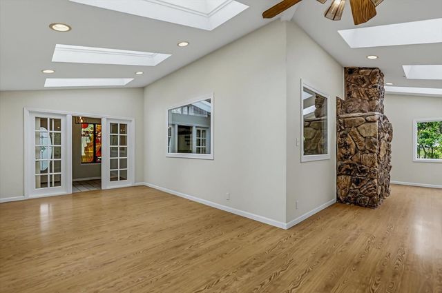 16800 Scott Way, Grass Valley, CA 95949