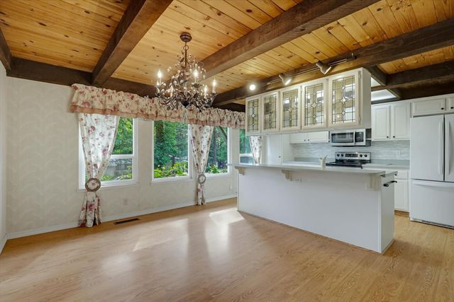 16800 Scott Way, Grass Valley, CA 95949