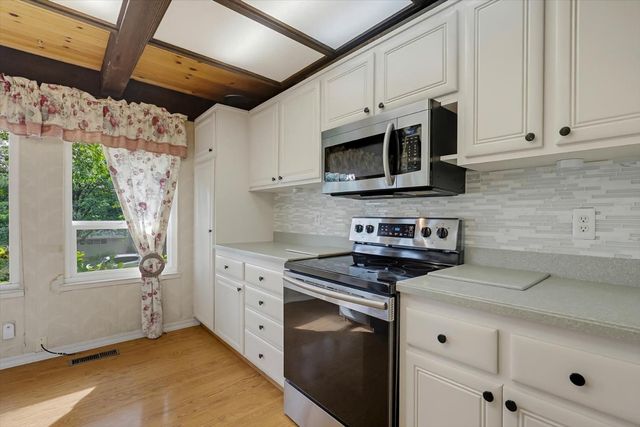 16800 Scott Way, Grass Valley, CA 95949