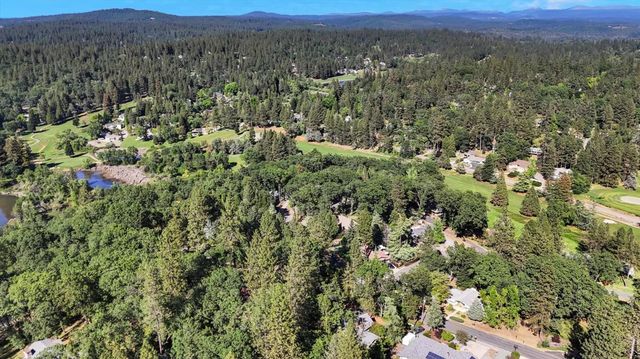 16800 Scott Way, Grass Valley, CA 95949