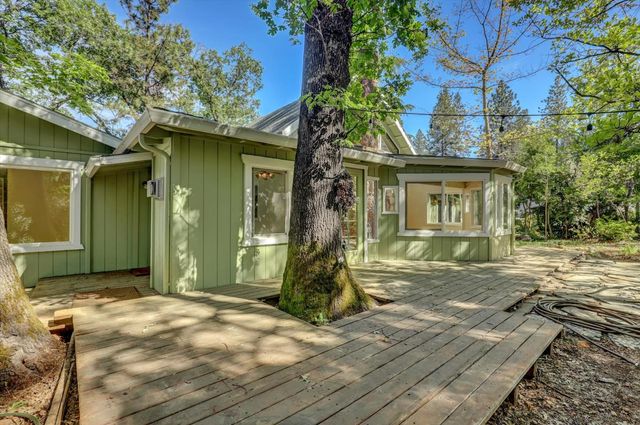 16800 Scott Way, Grass Valley, CA 95949