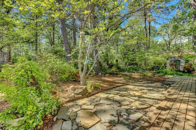 16800 Scott Way, Grass Valley, CA 95949