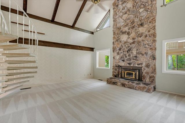 16800 Scott Way, Grass Valley, CA 95949