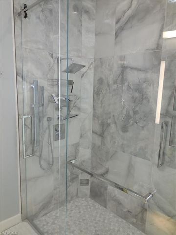 3900 Valentia WAY, Naples, FL 34119