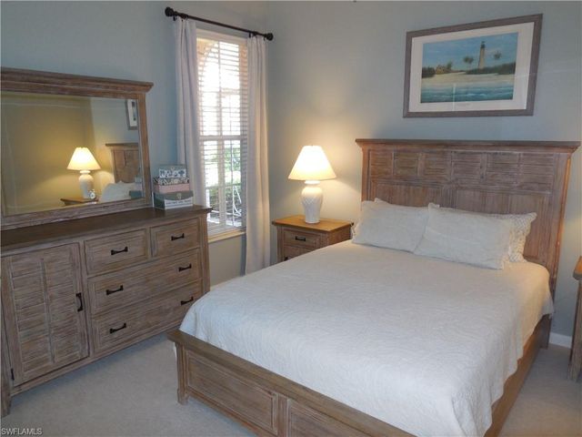 3900 Valentia WAY, Naples, FL 34119