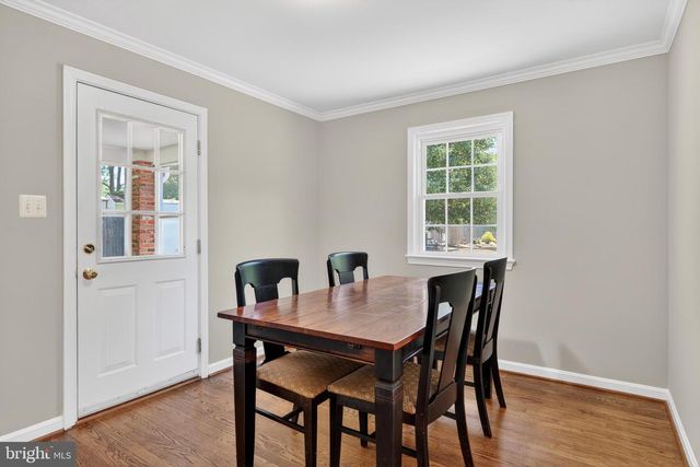 6727 NEWINGTON RD, Lorton, VA 22079