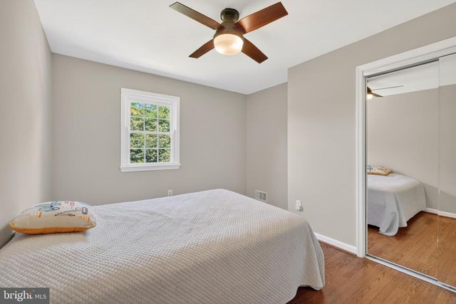 6727 NEWINGTON RD, Lorton, VA 22079