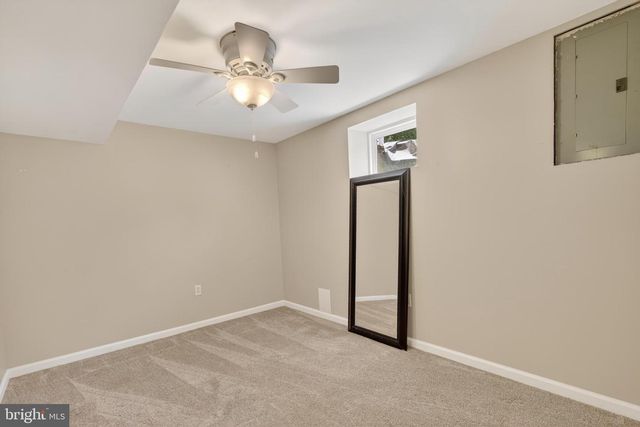6727 NEWINGTON RD, Lorton, VA 22079