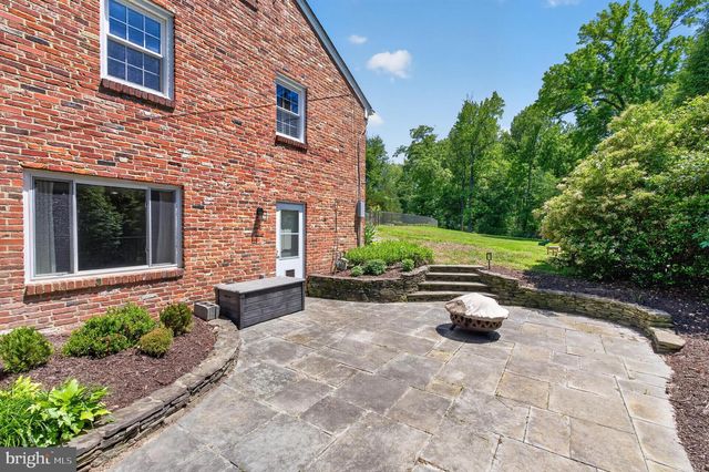 6727 NEWINGTON RD, Lorton, VA 22079