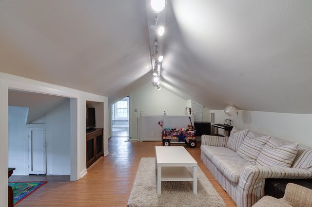 1764 LINDEN AVE, Memphis, TN 38104