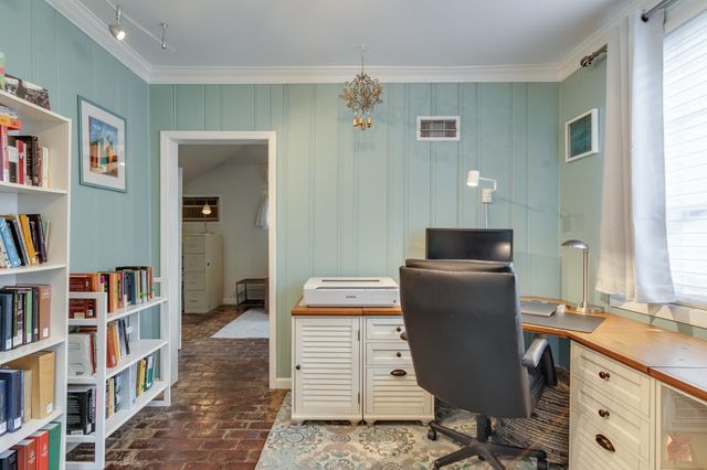 1764 LINDEN AVE, Memphis, TN 38104