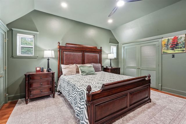 1100 Crazy Horse Trail, Burleson, TX 76028