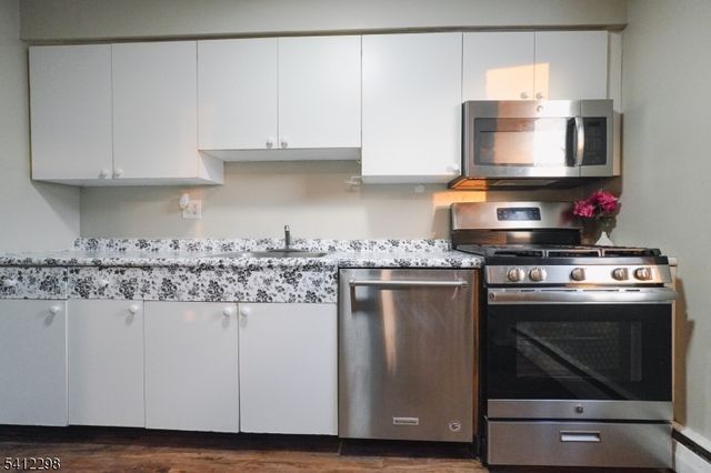 72 Fox Rd 1B, Edison Twp., NJ 08817