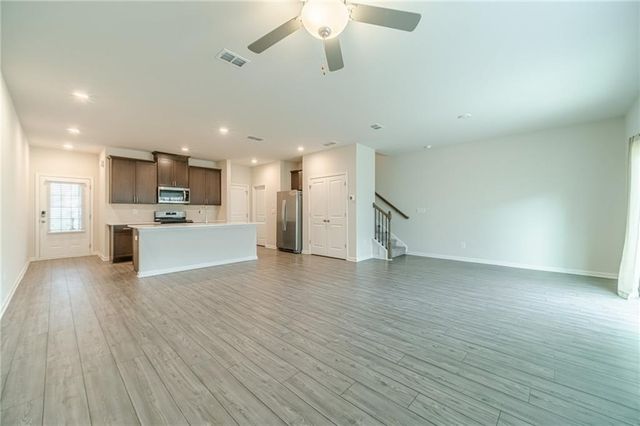 1412 Villageside Court, Lawrenceville, GA 30043