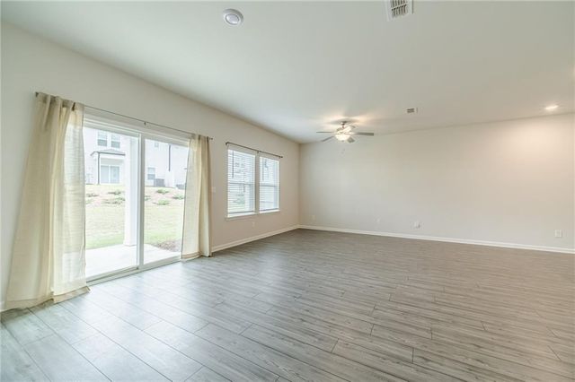 1412 Villageside Court, Lawrenceville, GA 30043