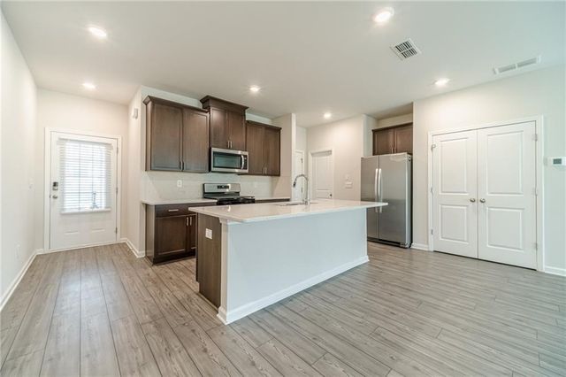 1412 Villageside Court, Lawrenceville, GA 30043