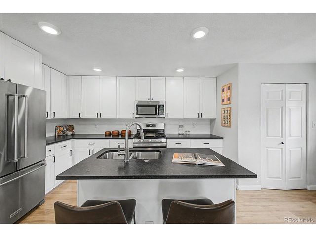 939 Terry St, Golden, CO 80401