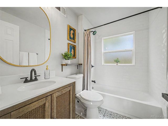 939 Terry St, Golden, CO 80401