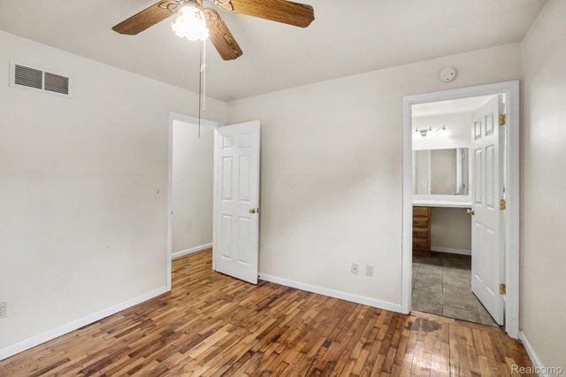 821 Isham Street, Owosso, MI 48867