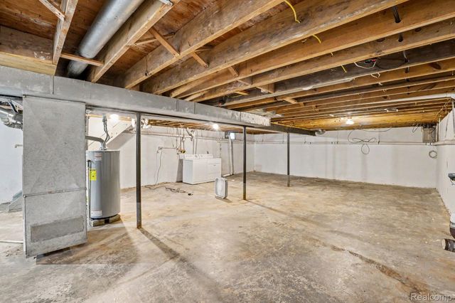 821 Isham Street, Owosso, MI 48867
