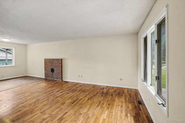 821 Isham Street, Owosso, MI 48867