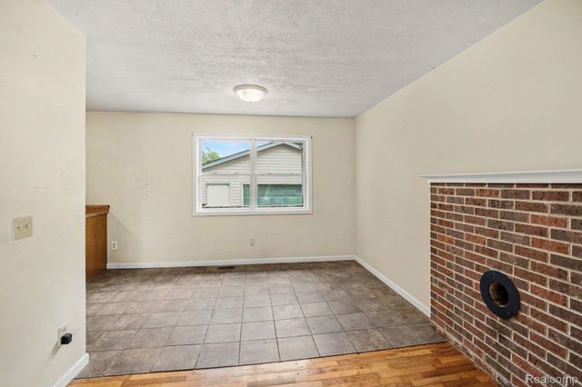821 Isham Street, Owosso, MI 48867
