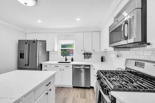 52 Bannard Street, Freehold, NJ 07728
