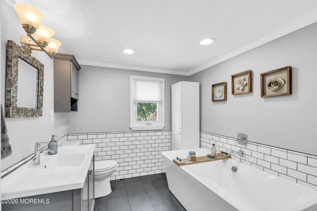 52 Bannard Street, Freehold, NJ 07728