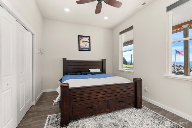 249 Burnt Ridge Road, Onalaska, WA 98570