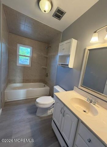 27 Runyon Avenue, Freehold, NJ 07728