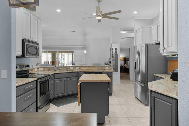 1555 COPE PLACE, The Villages, FL 32162