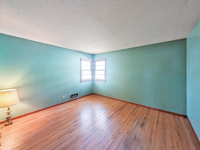 2940 115th Avenue NW, Coon Rapids, MN 55433