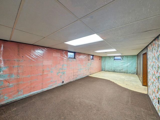 2940 115th Avenue NW, Coon Rapids, MN 55433