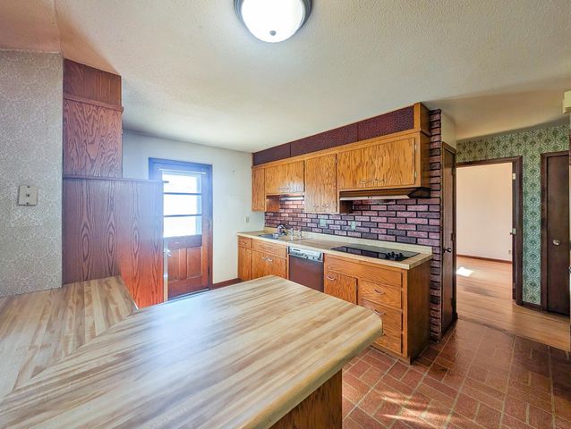 2940 115th Avenue NW, Coon Rapids, MN 55433