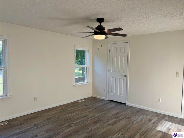 146 Corvin Lane, Elizabethtown, KY 42701