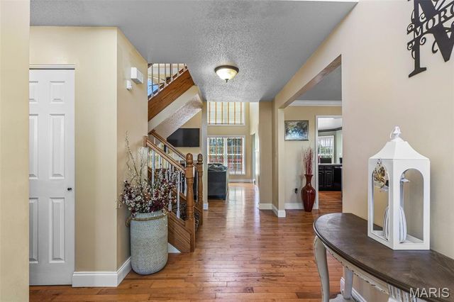 210 Buzzard Rock Road, Farmington, MO 63640