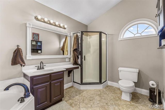 210 Buzzard Rock Road, Farmington, MO 63640